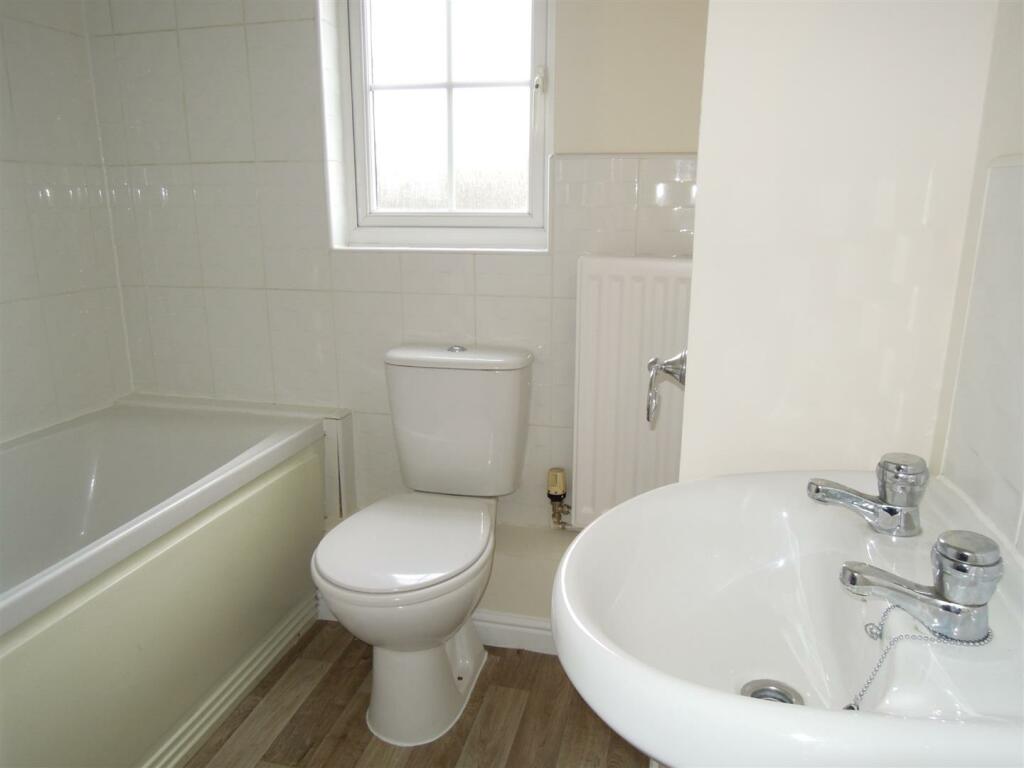 Family Bathroom: