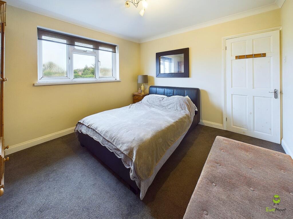 CAM03418G0-PR0181-STILL003