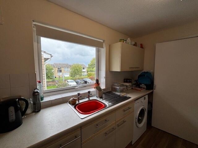 73 Richens kitchen 2