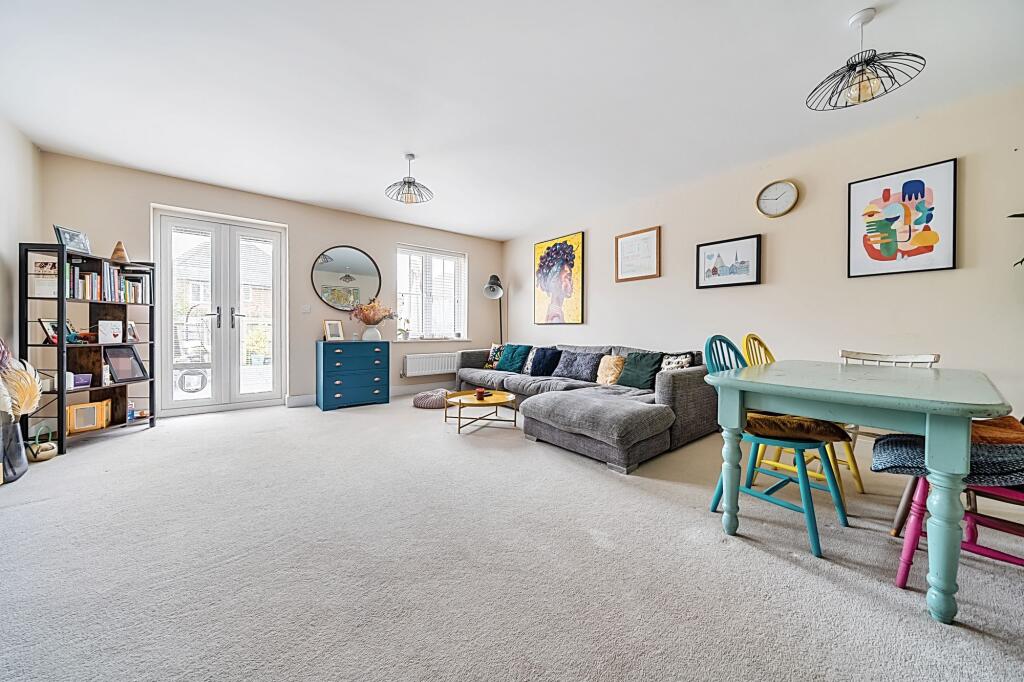 Living Room/ Dining Room