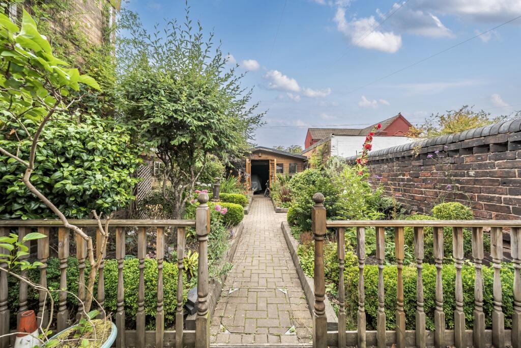 1327489-4-688204c309ca0