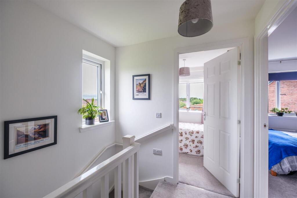 Twister Crescent-22.jpg