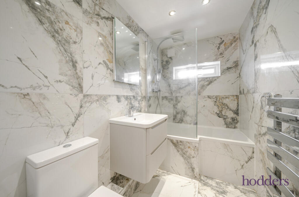 b5a72645-1dbb-493...