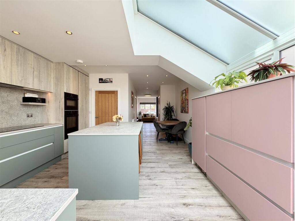 Kitchen Diner