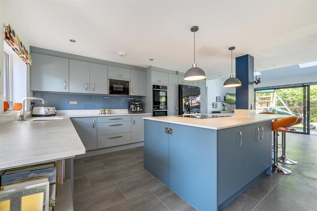 Kitchen / living / dining room