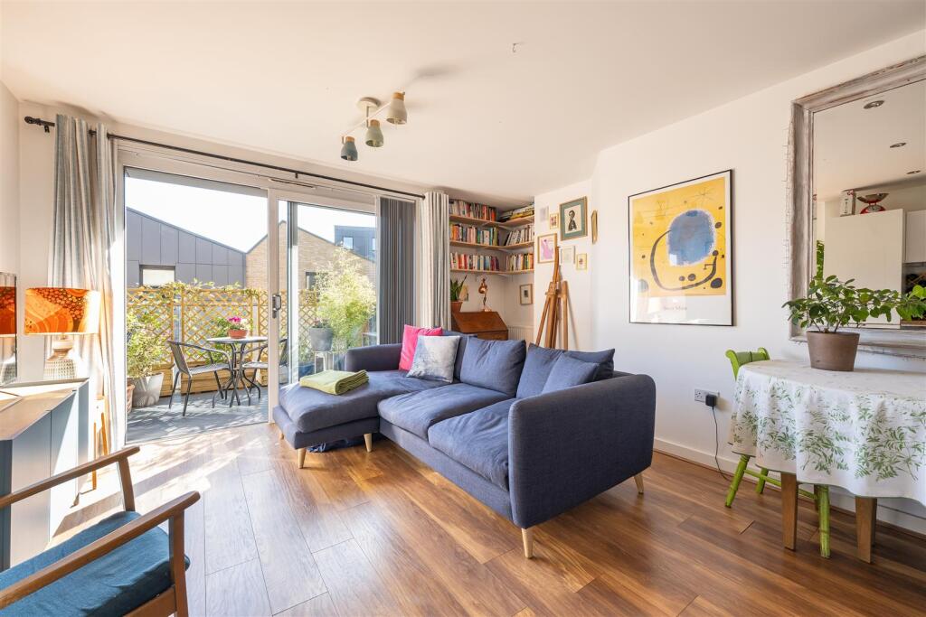 Collendale Road, E17