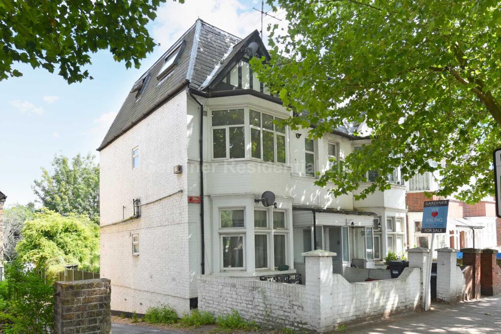 Boston Manor Road, TW8