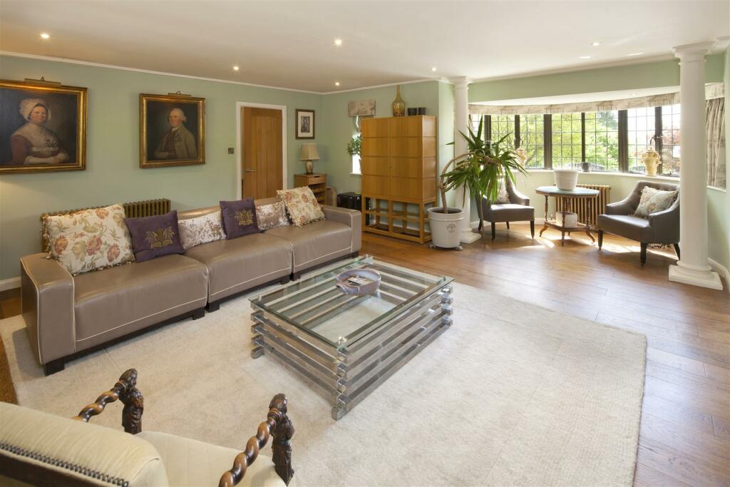 Little Mariners, family room.jpg