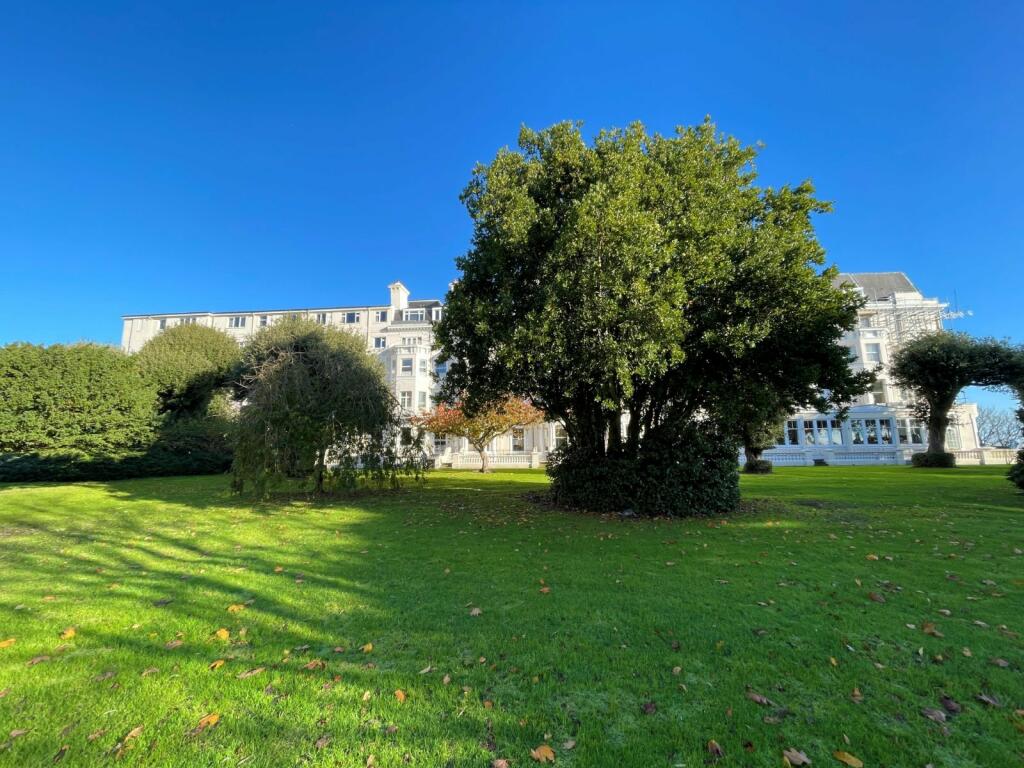 Clifton Gardens