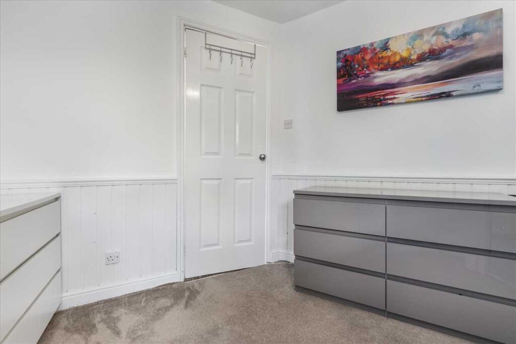 Bedroom Three (2)