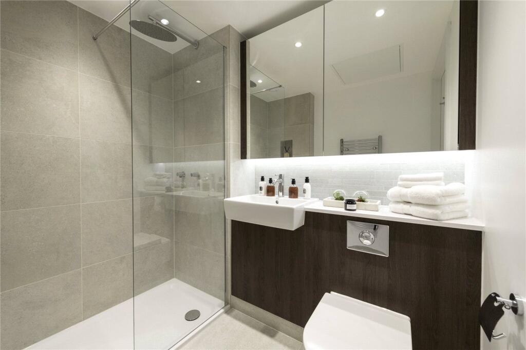 Ensuite