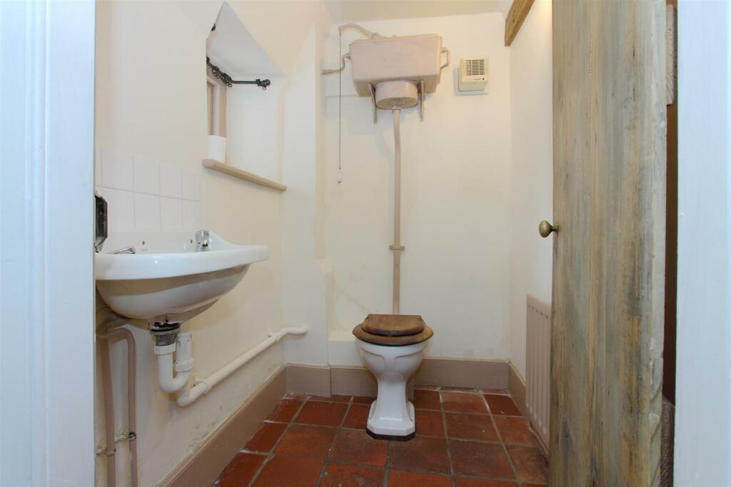 molesey cottage PH200.JPG