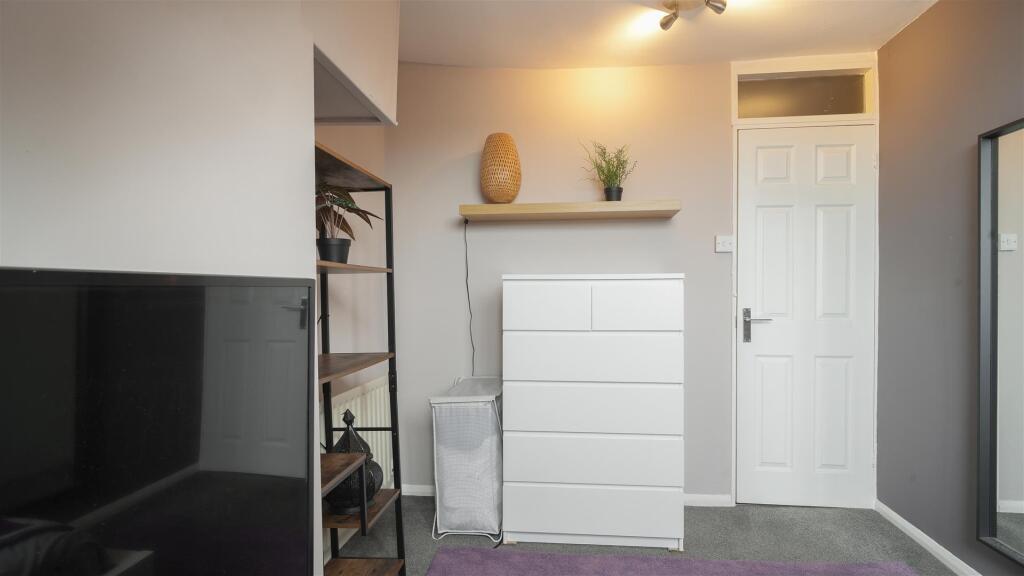 350GleadlessRd-42.jpg