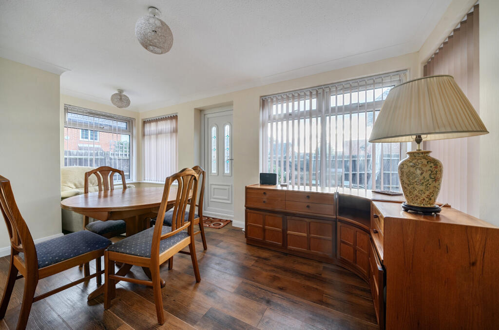 1384083-5-6924280...