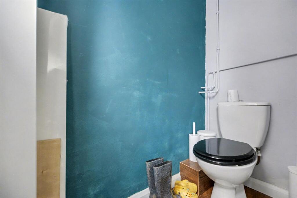 WC.jpeg