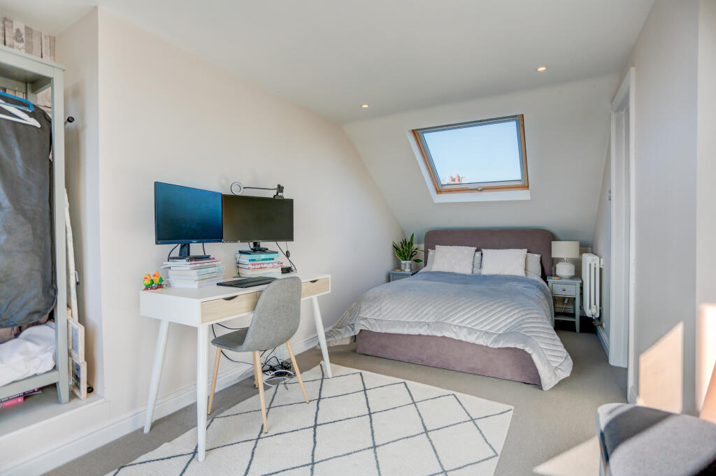 bedroom5