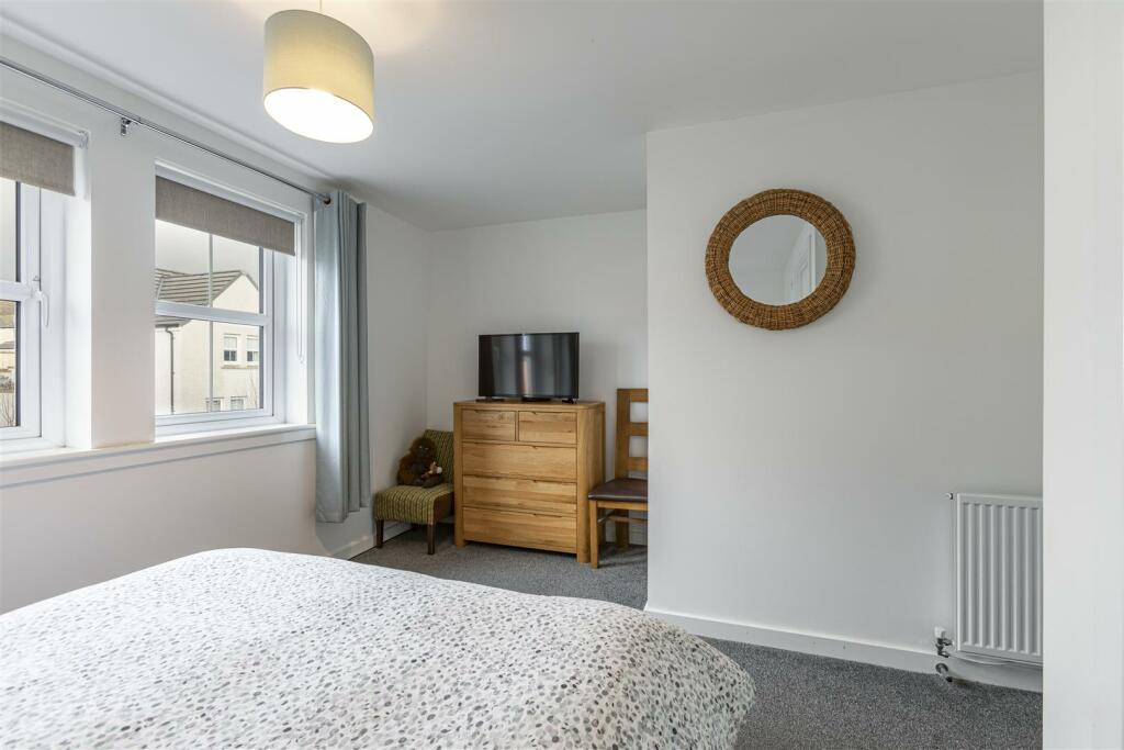 8 Knoll Park Drive Galashiels 31.JPG