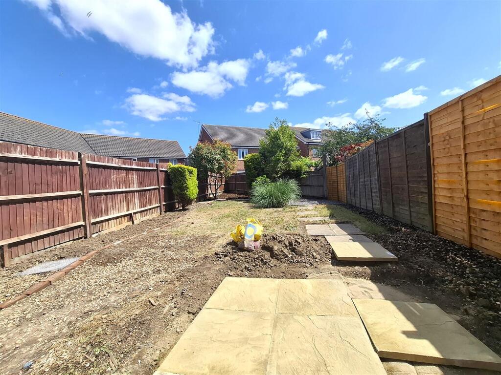 Garden 2.jpg