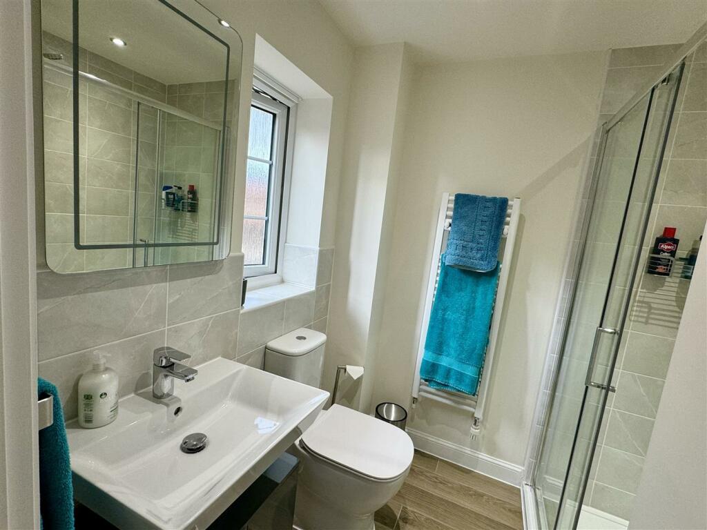 En-suite Shower room