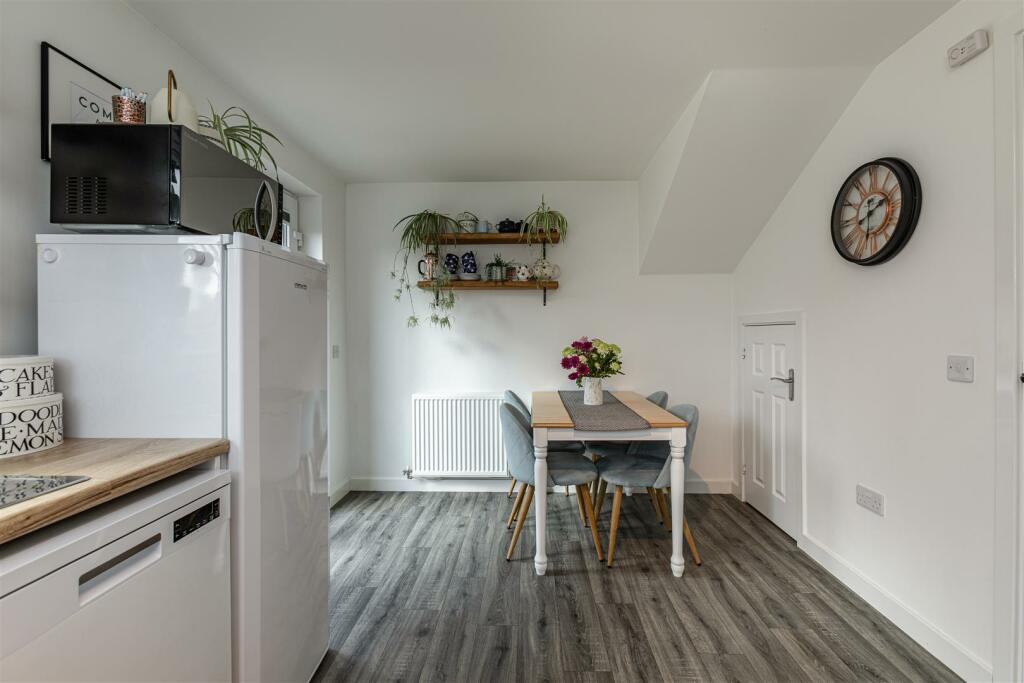 50 Knoll Park Galashiels 11.JPG