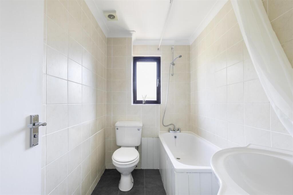 TURNPIKE LANE 5 - (15).jpg