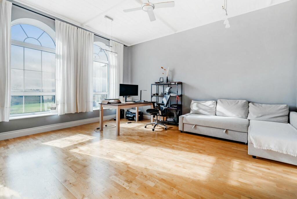 First floor kitchen / sitting room