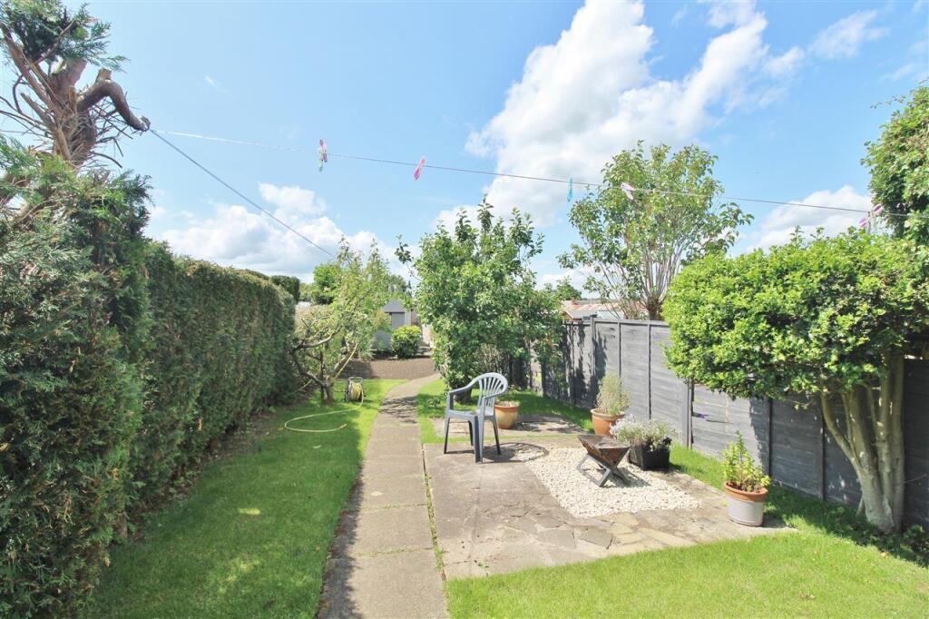 REAR GARDEN -