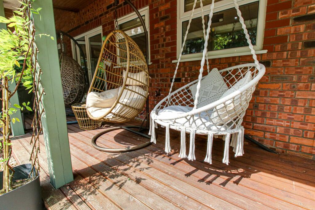 Indoor/Outdoor Seating Area