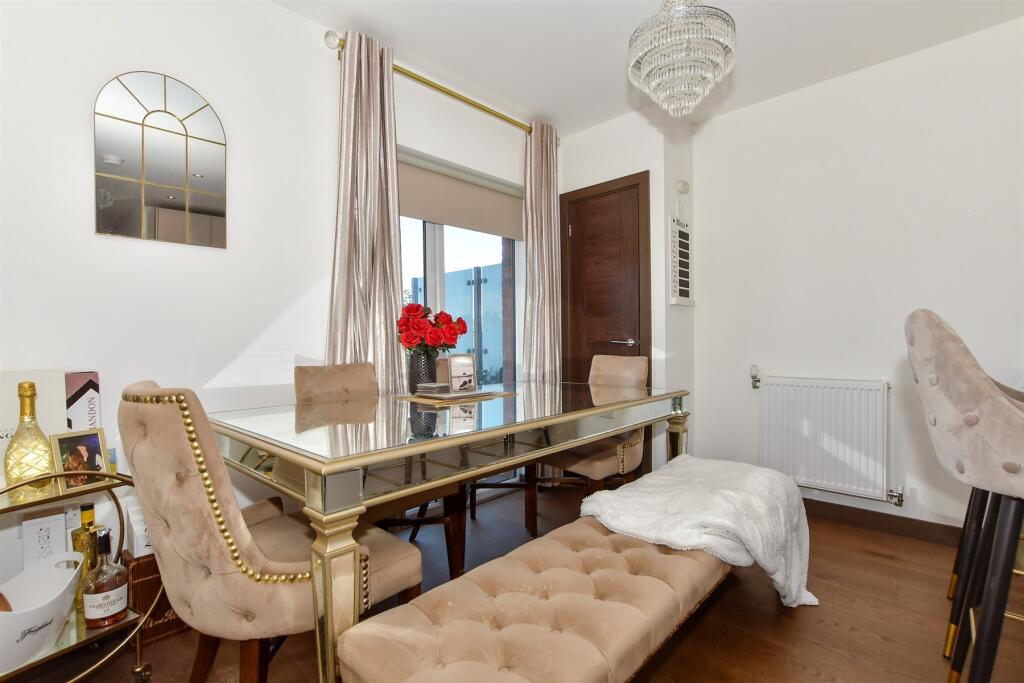 Lounge/Kitchen/ Diner