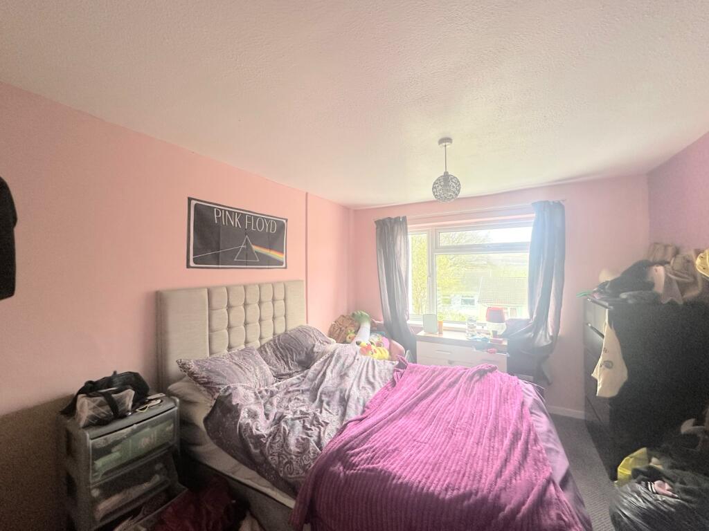 E8C83CEE-156A-4956-B85A-2875CF0AD019