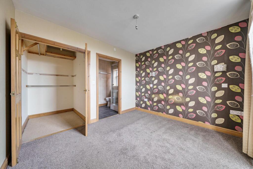 Principle Bedroom.jpg