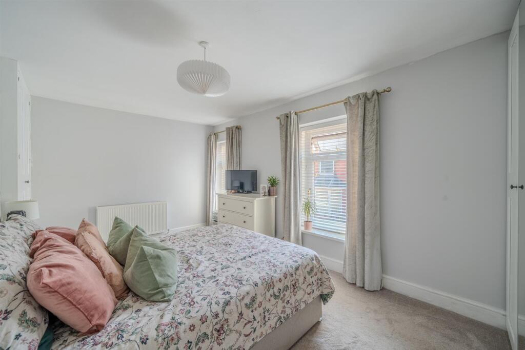 17 Torfaen Terrace-1.jpg