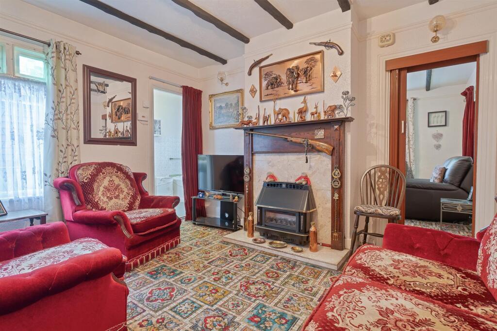 Mackenders Lane, Eccles15.jpg