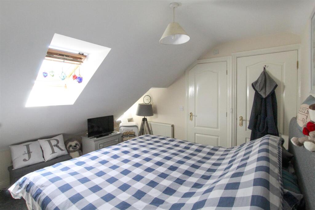 Bed-1.2.jpg