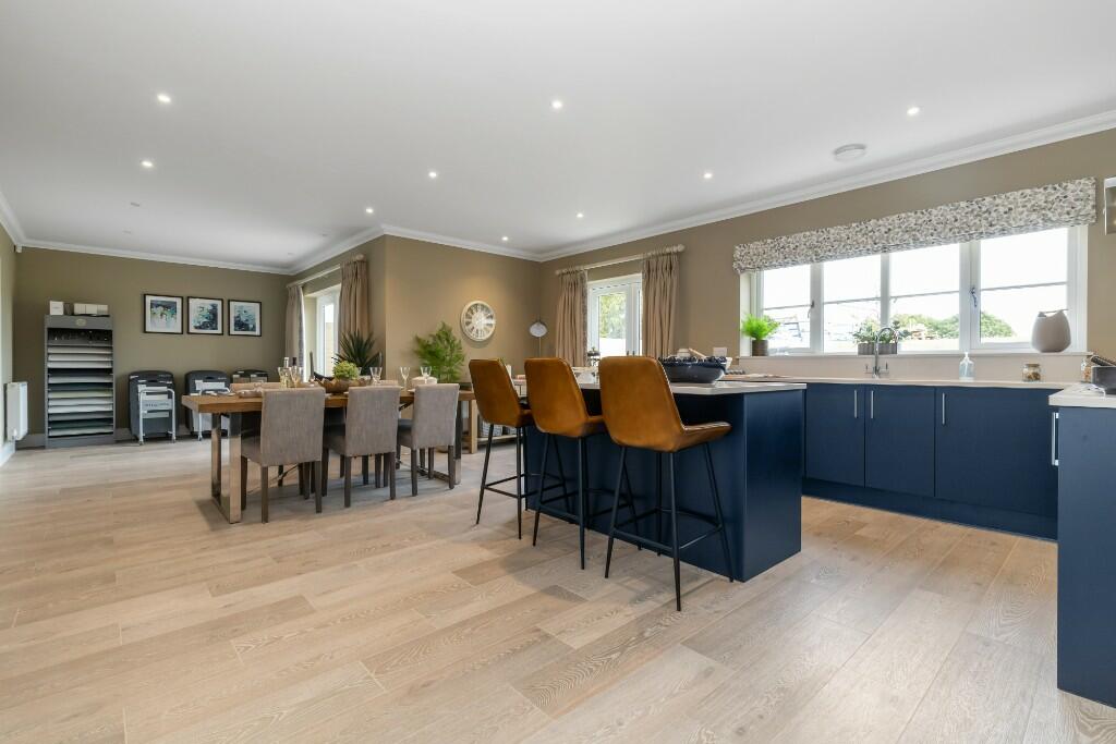 Robin Show Home