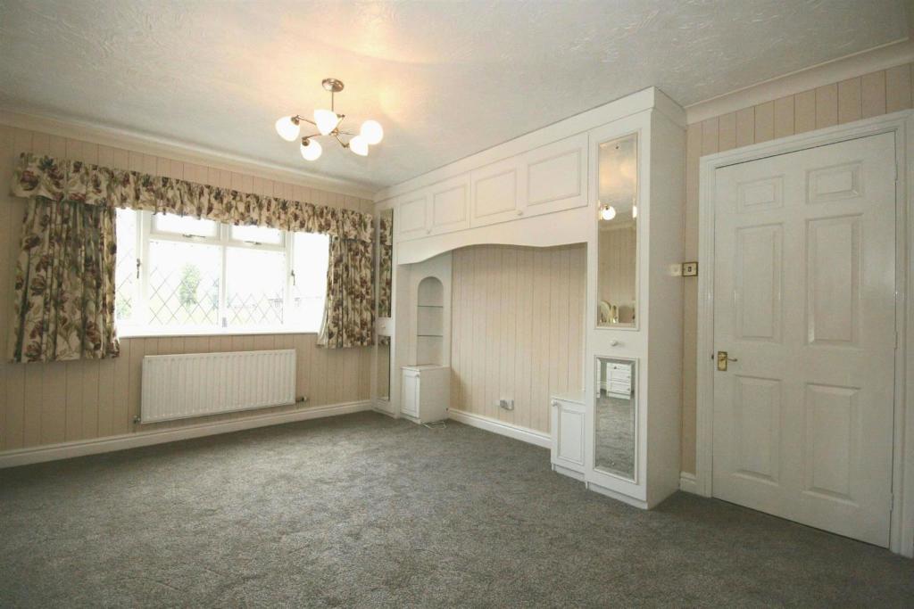 Bedroom 1 Aspect 2
