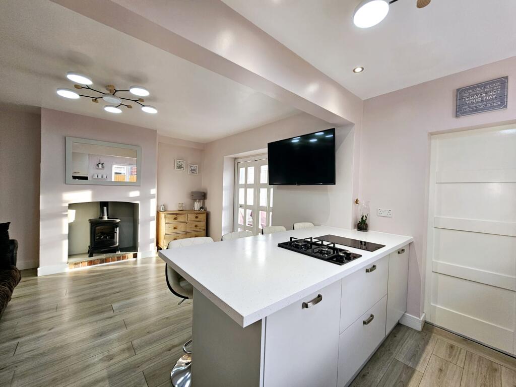 0e330413-1d55-4825-9569-2d0d5dacbf6d