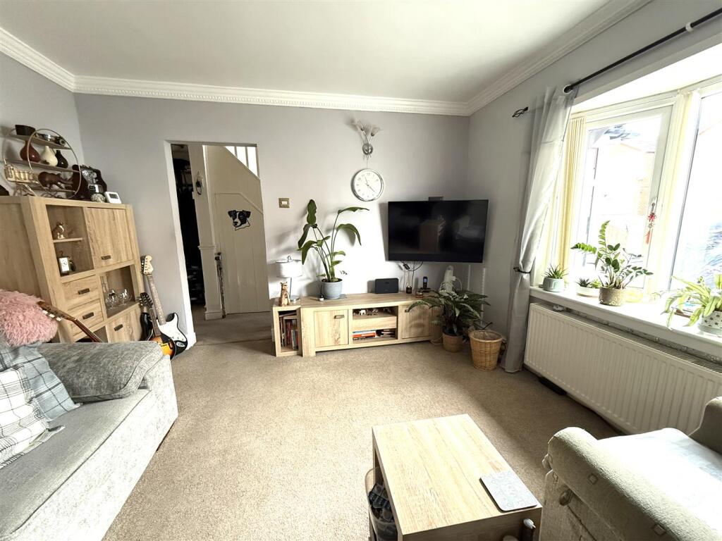 67 springhill lounge.jpeg