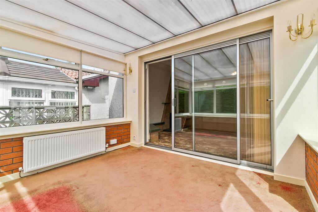 Glebe-25.jpg