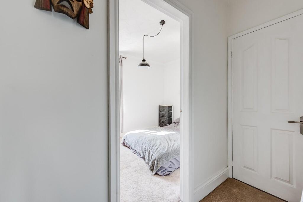536DoncasterRoad(Interior)(13of20).jpg