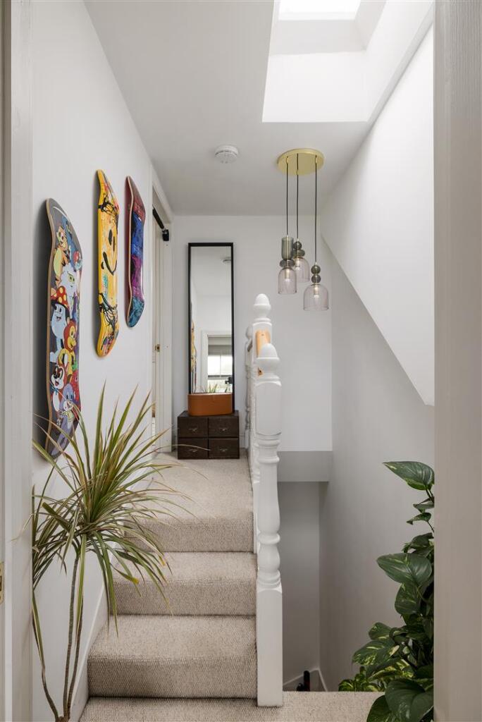 Mafeking Avenue E6