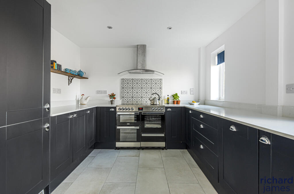 09f5194f-3dca-477...