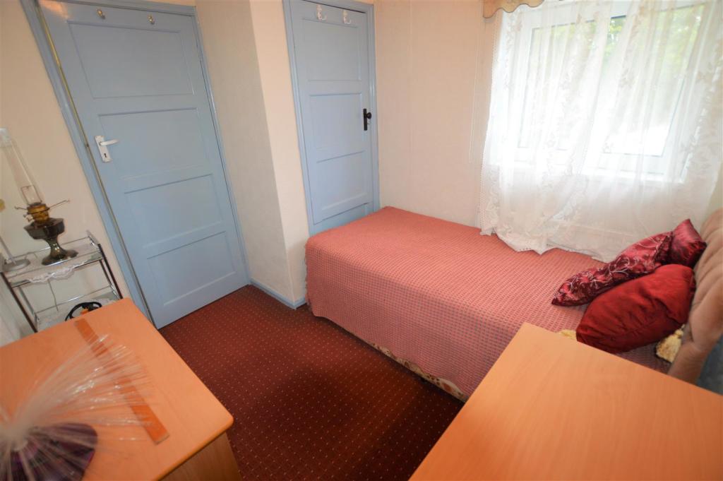 bedroom three.jpg