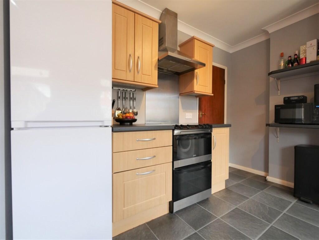 KITCHEN AND DININ...