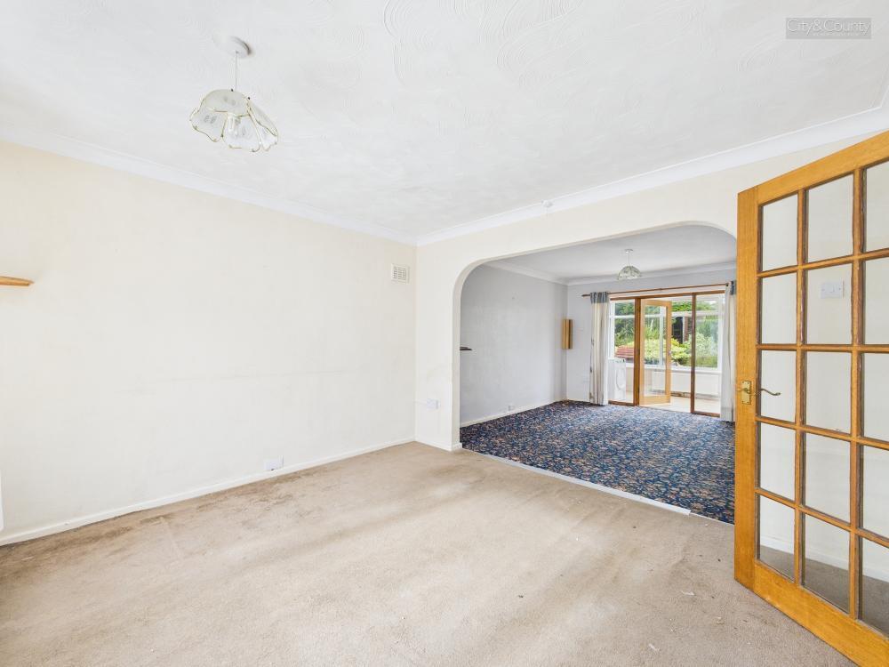 Living Room/Dining Room