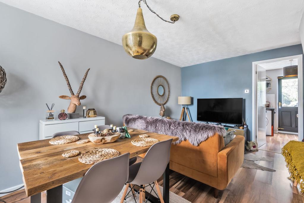 Sitting room / Dining Room