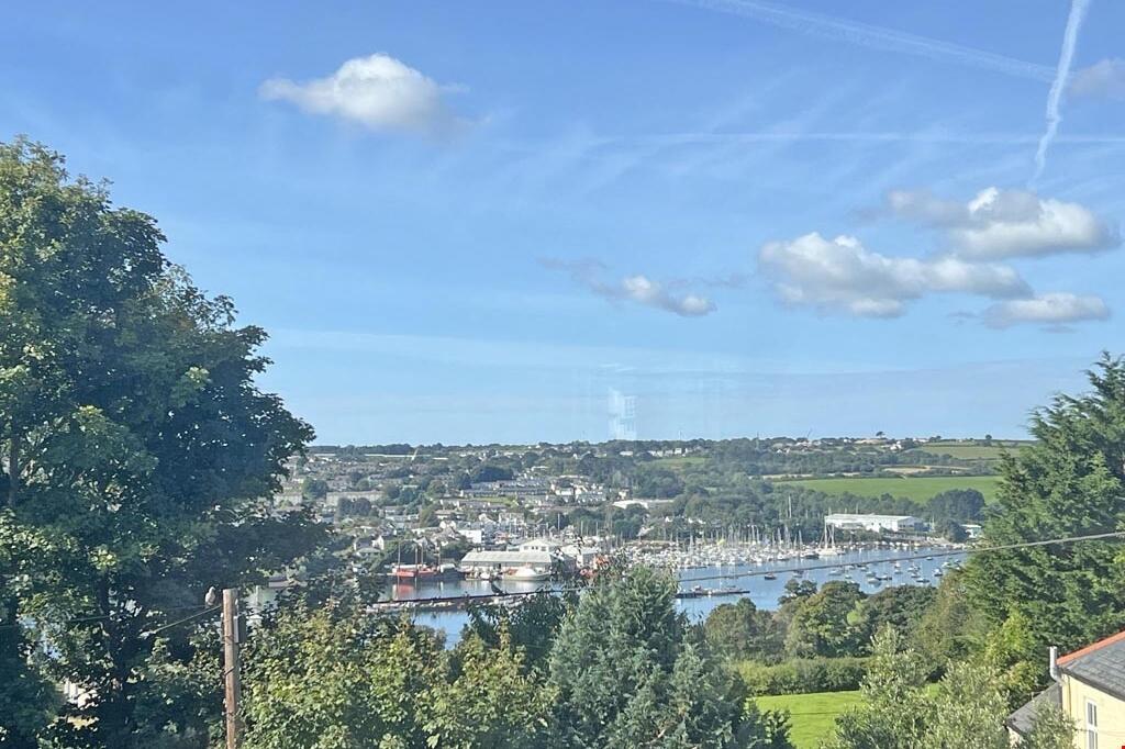 25720827-3dcf-4e51-9419-ef071471c4f2