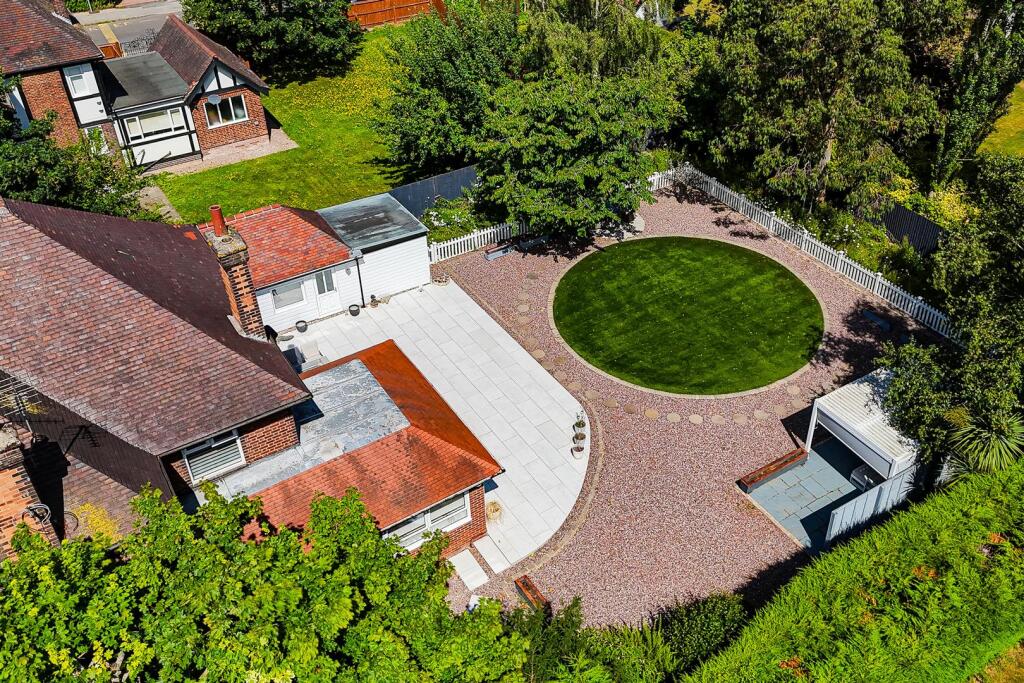 DJI_20250708112844_0811_D-DJI_20250708112844_0815_