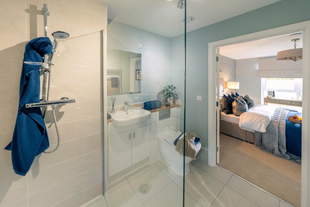 En-suite shower room