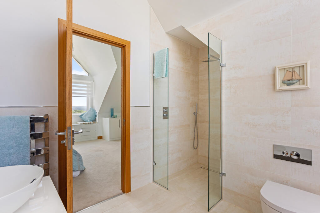 Shower Room 2